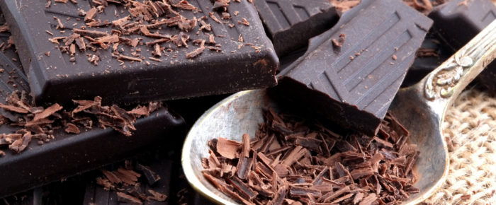 23 Health Benefits Of Dark Chocolate- Infographic