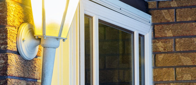 Top Reasons For Installing Mesh Door Screen in Your Property