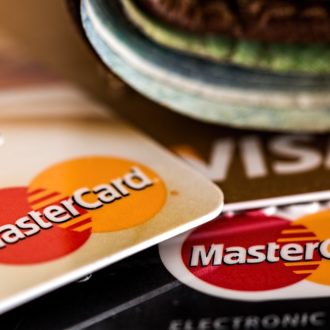 Smart Ways to Manage Your Credit Card Spending