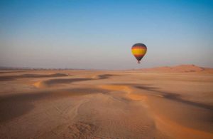 hot_air_balloon_dubai[1]