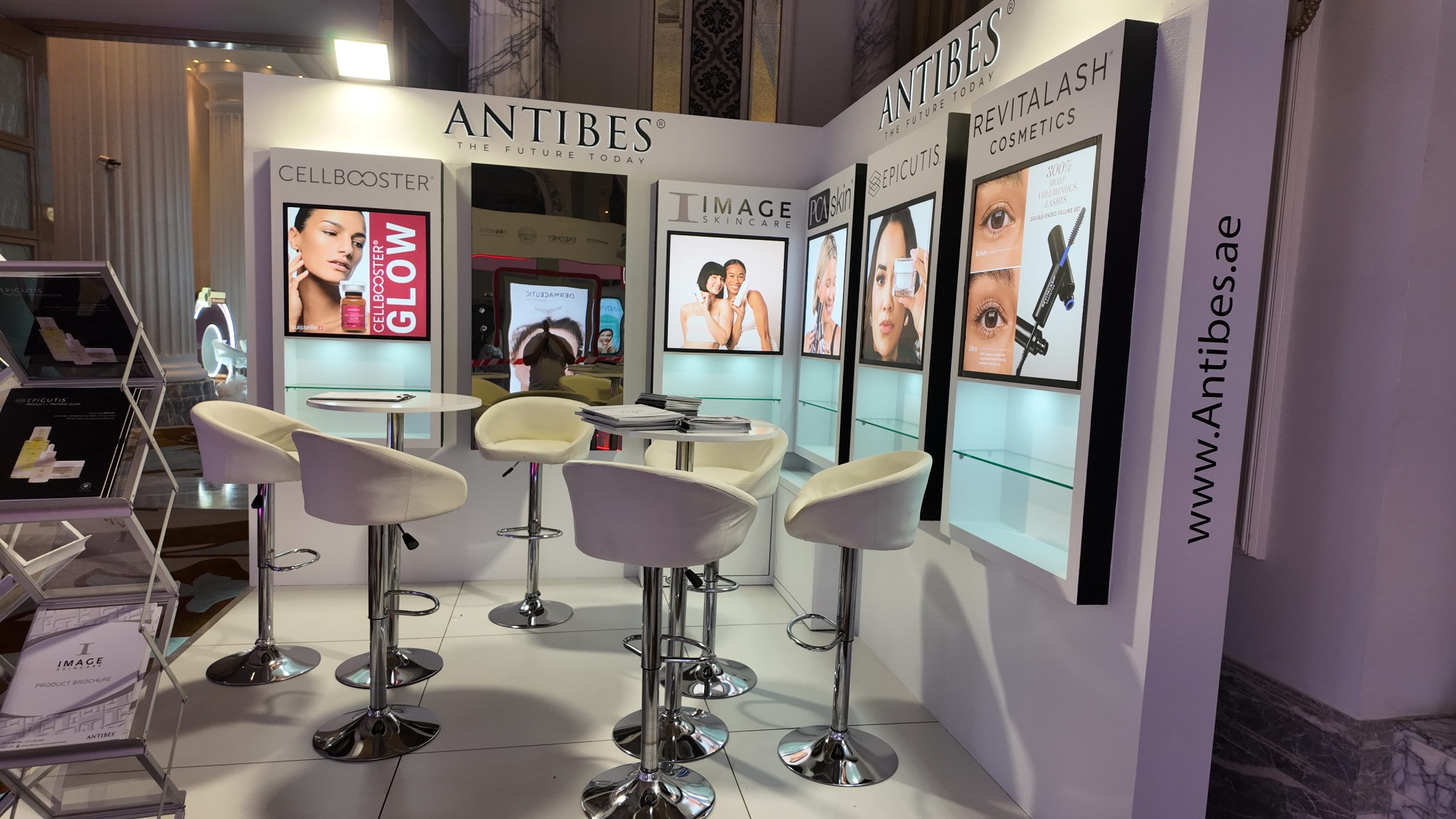 exhibition stand builder in dubai